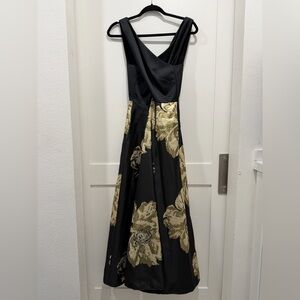 Tahari Arthur S. Levine Black Gold Floral Evening Gown 2